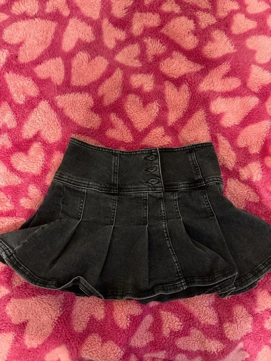 Dresses & Skirts - Black Pleated Denim Mini Skirt